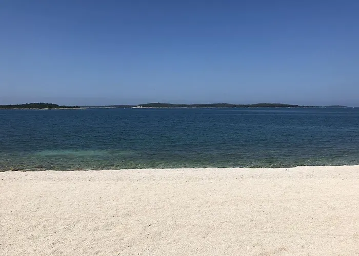 Апартаменты Jadranka 3 In Stinjan - Istrien 17371 Пула