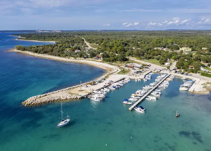 Jadranka 3 In Stinjan - Istrien 17371 *